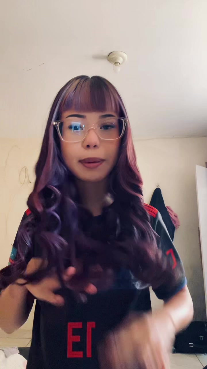 @𝔅𝔢𝔩𝔩𝔶🌬️