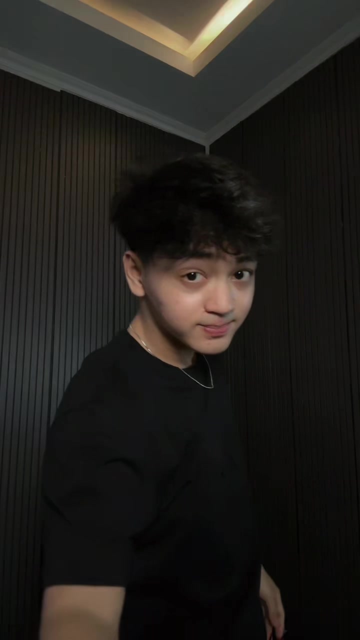@Rezariff