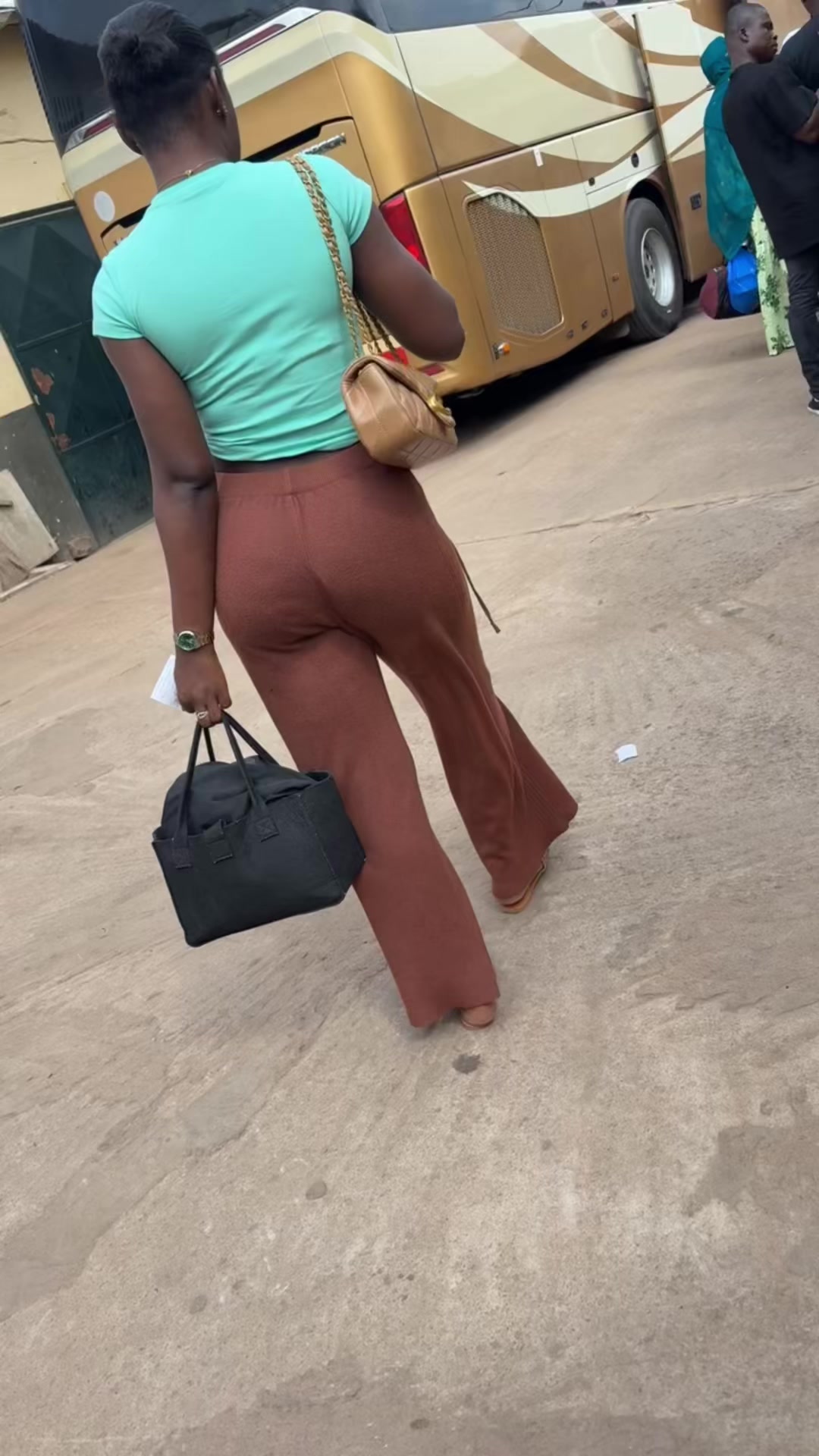 @Aïcha🦅Azeta🦅🍀