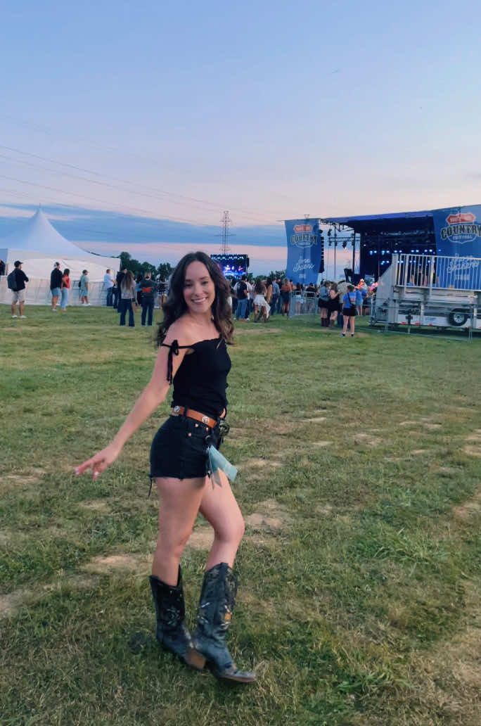 @lisajaneoutdoors