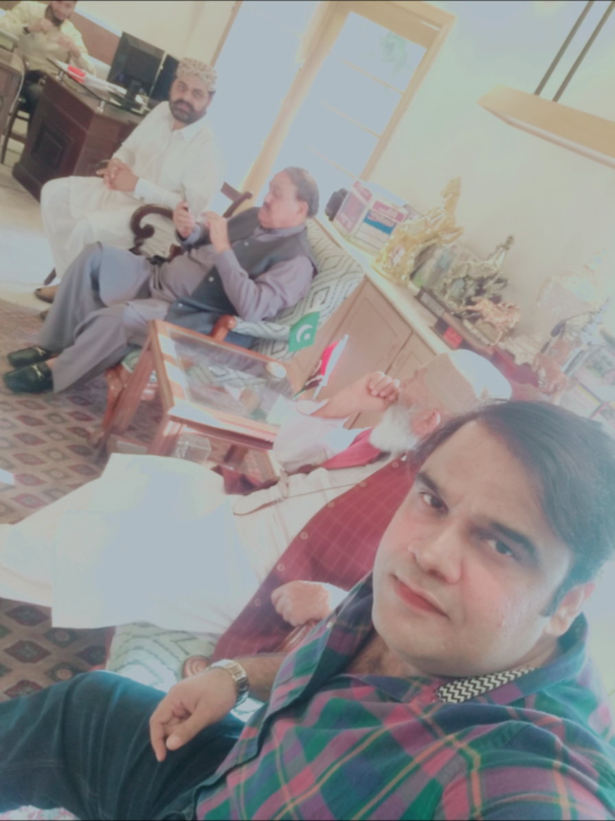 @MalikRoomi