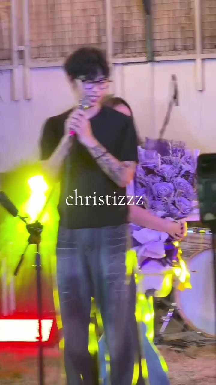 @ChrisTizzz