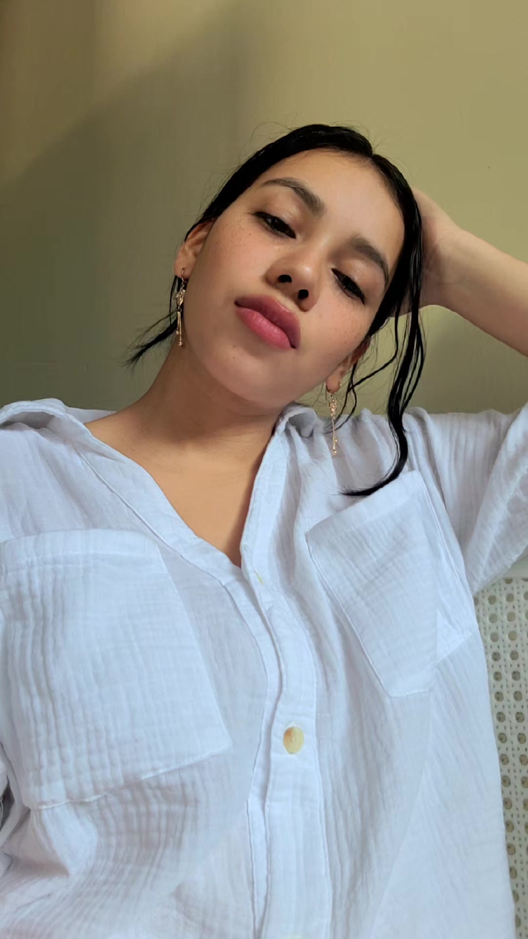 @BessyAndrades