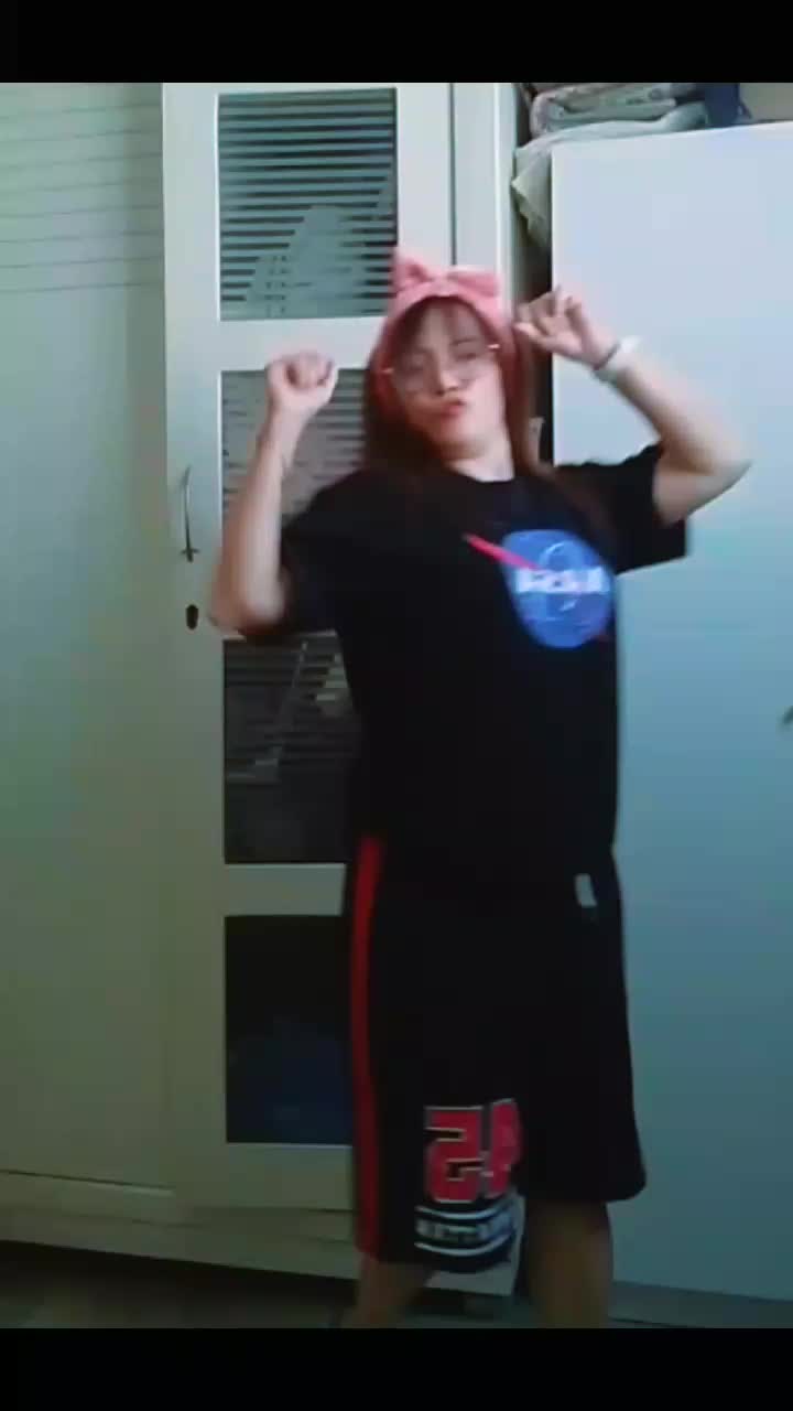 @|\/| ï Y Ü |{ Ö