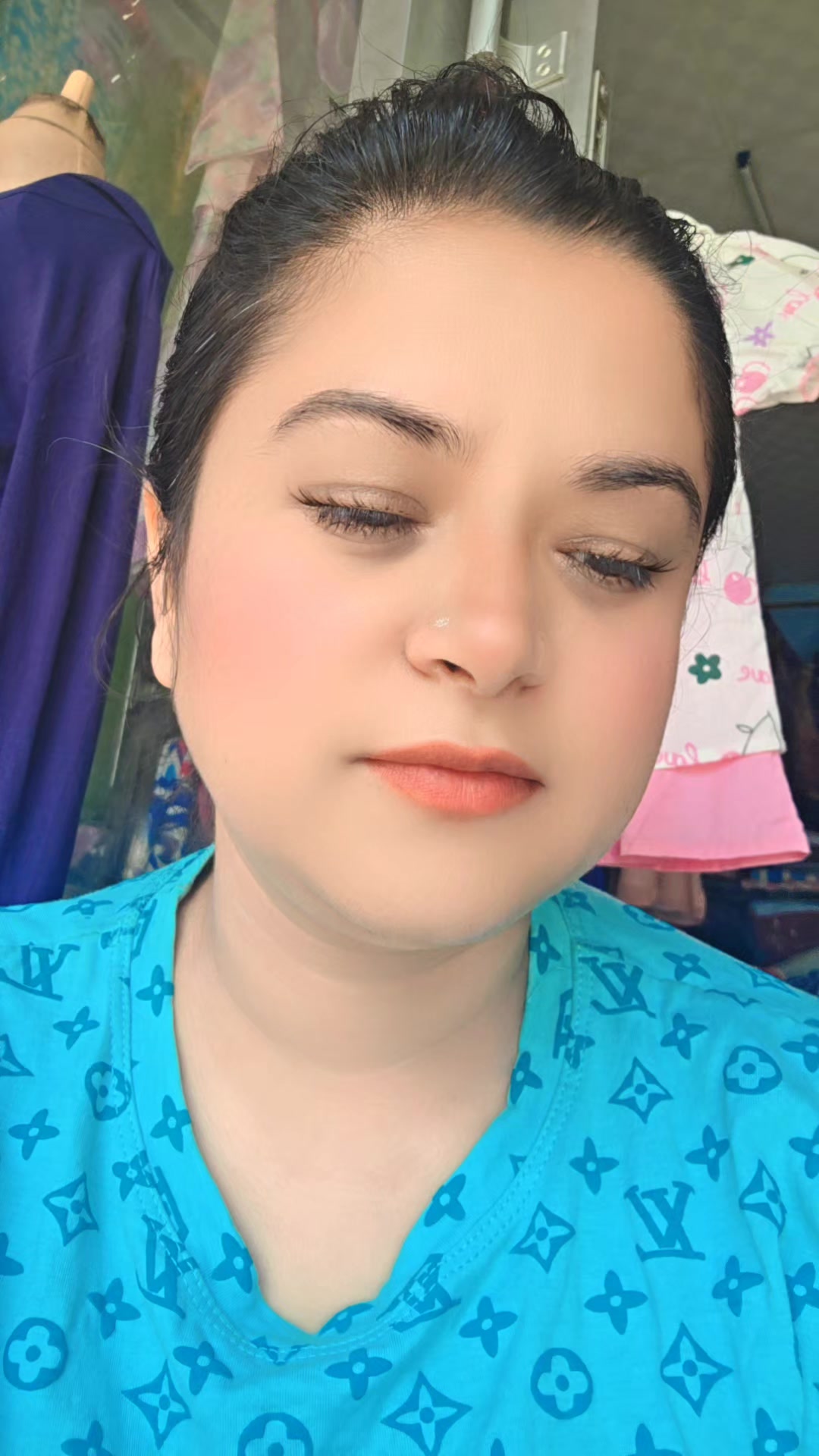 @Radhika creation 🦋
