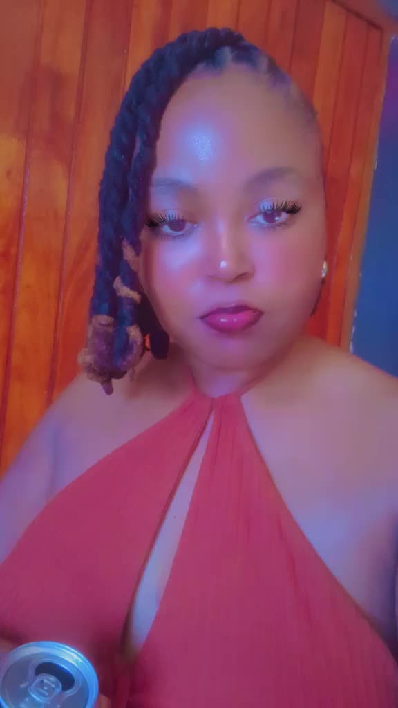 @Queen Zeeh Mamkhuma