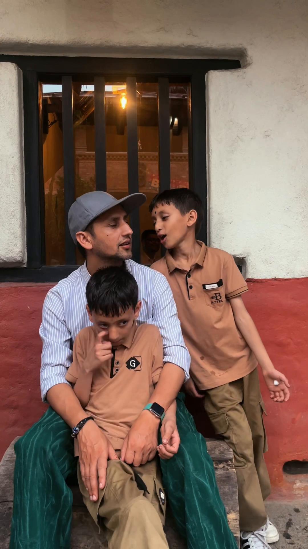 @🇳🇵