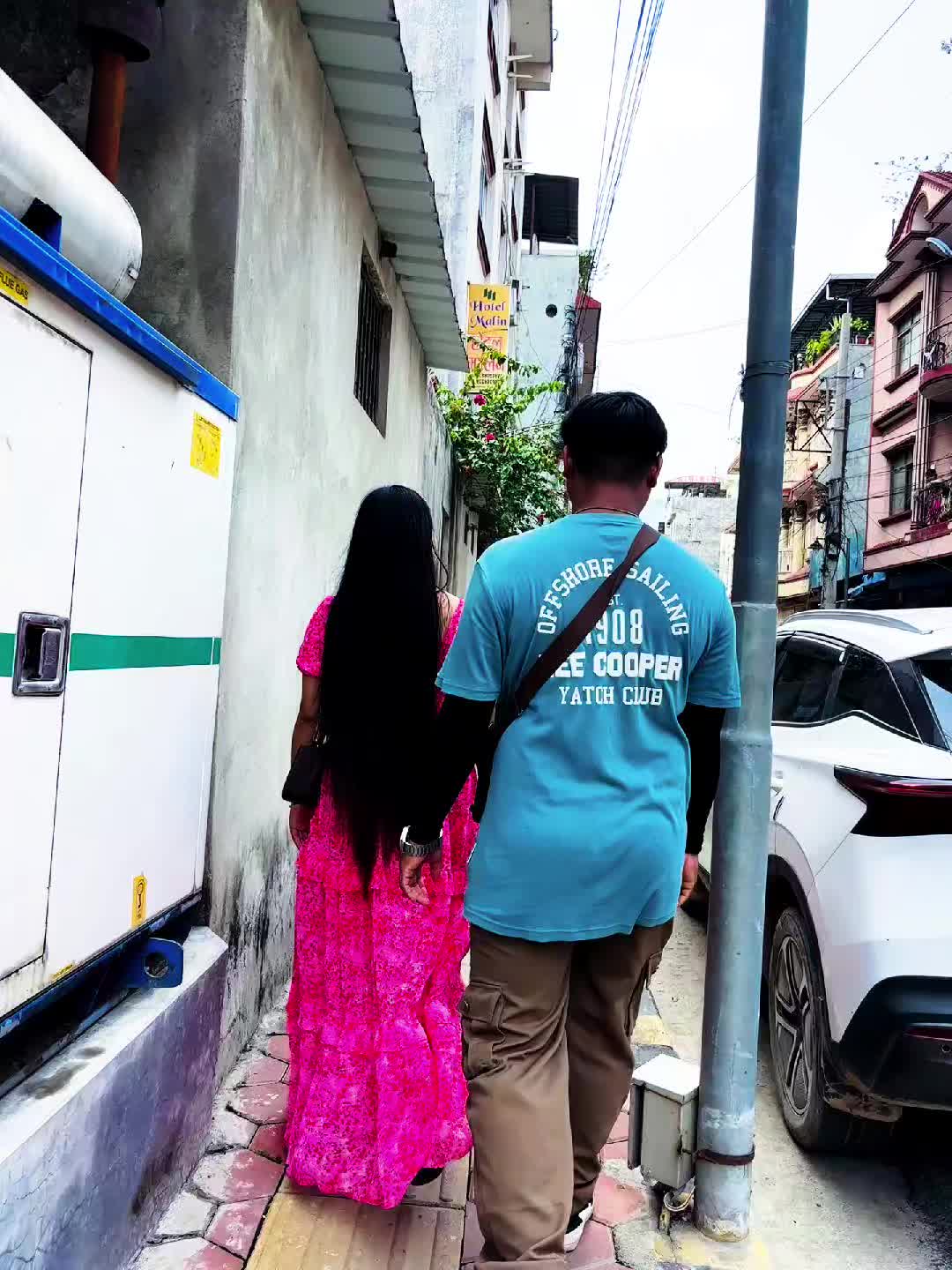 @Miss thapa 💋🤞