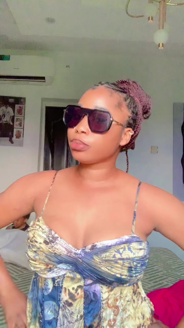 @Iremide_wears