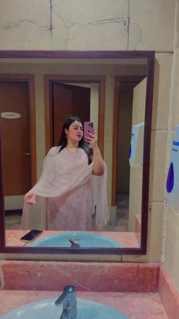 @Arobi Arba Ankhi