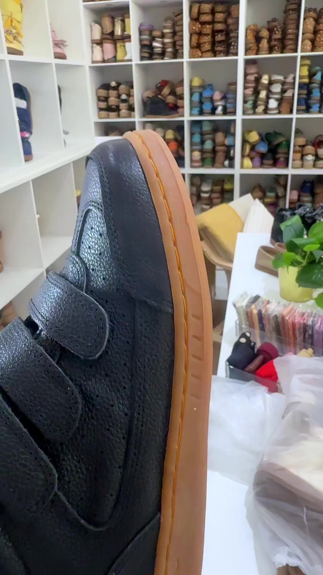@Zapatos Syslaffitte
