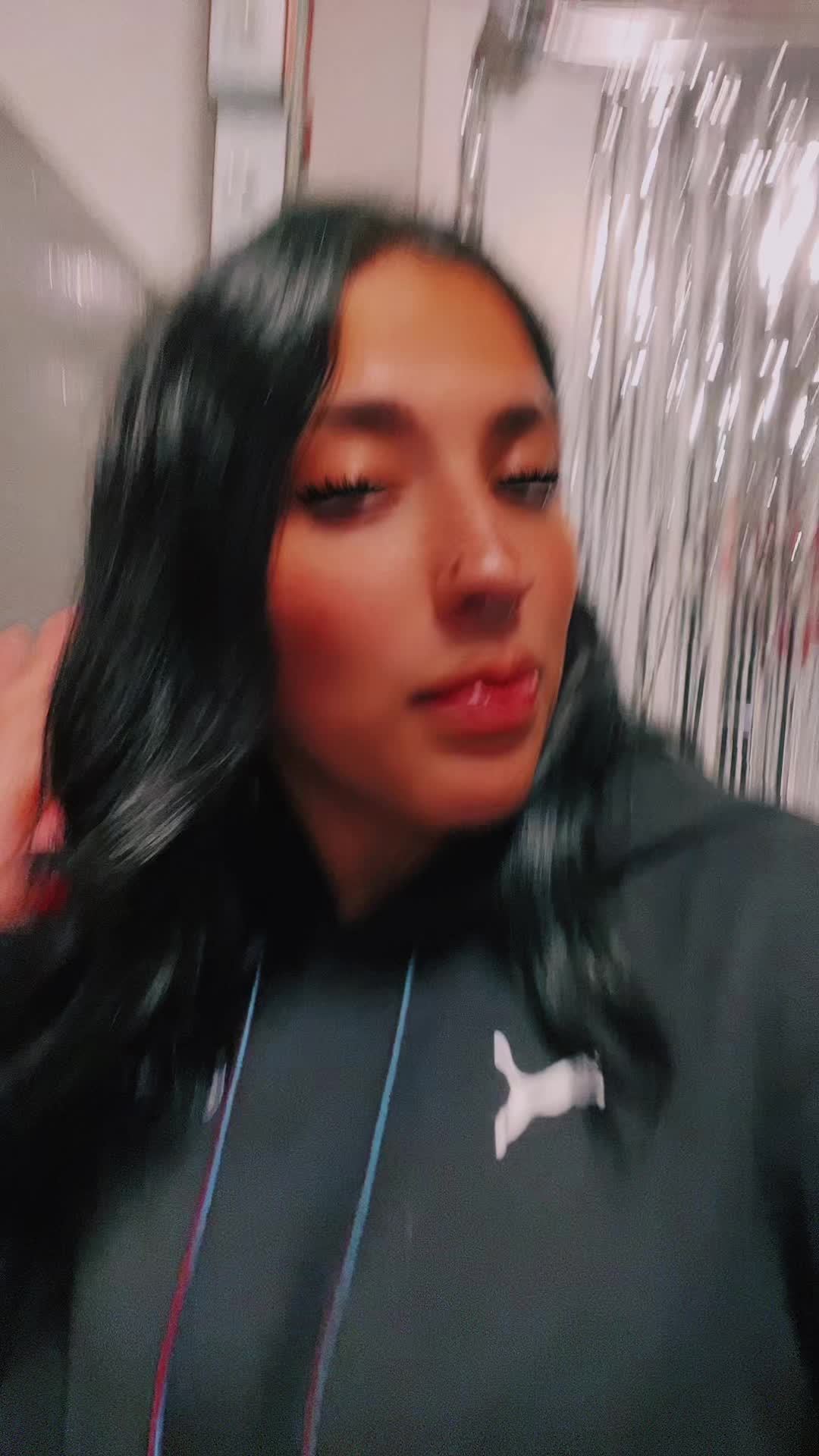 @Corinna🩵