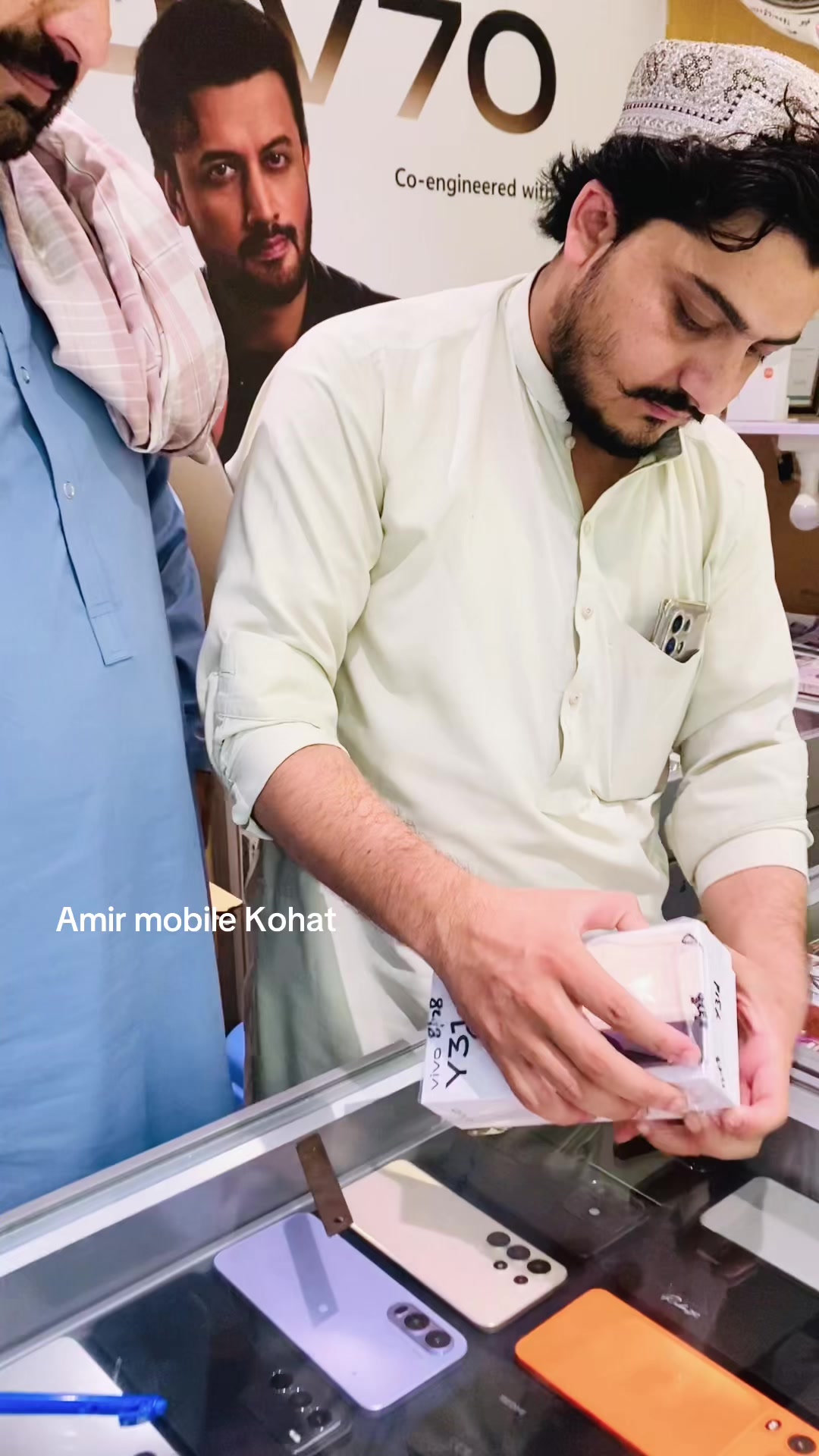 @Amir Khan83122