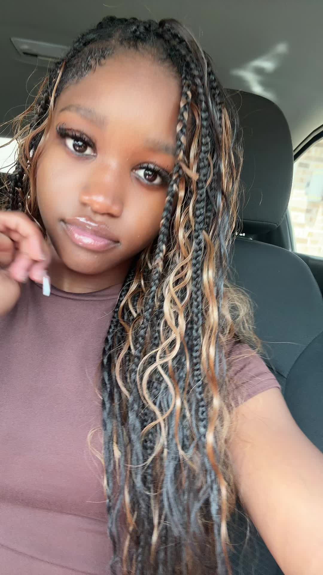 @itszoriashanae