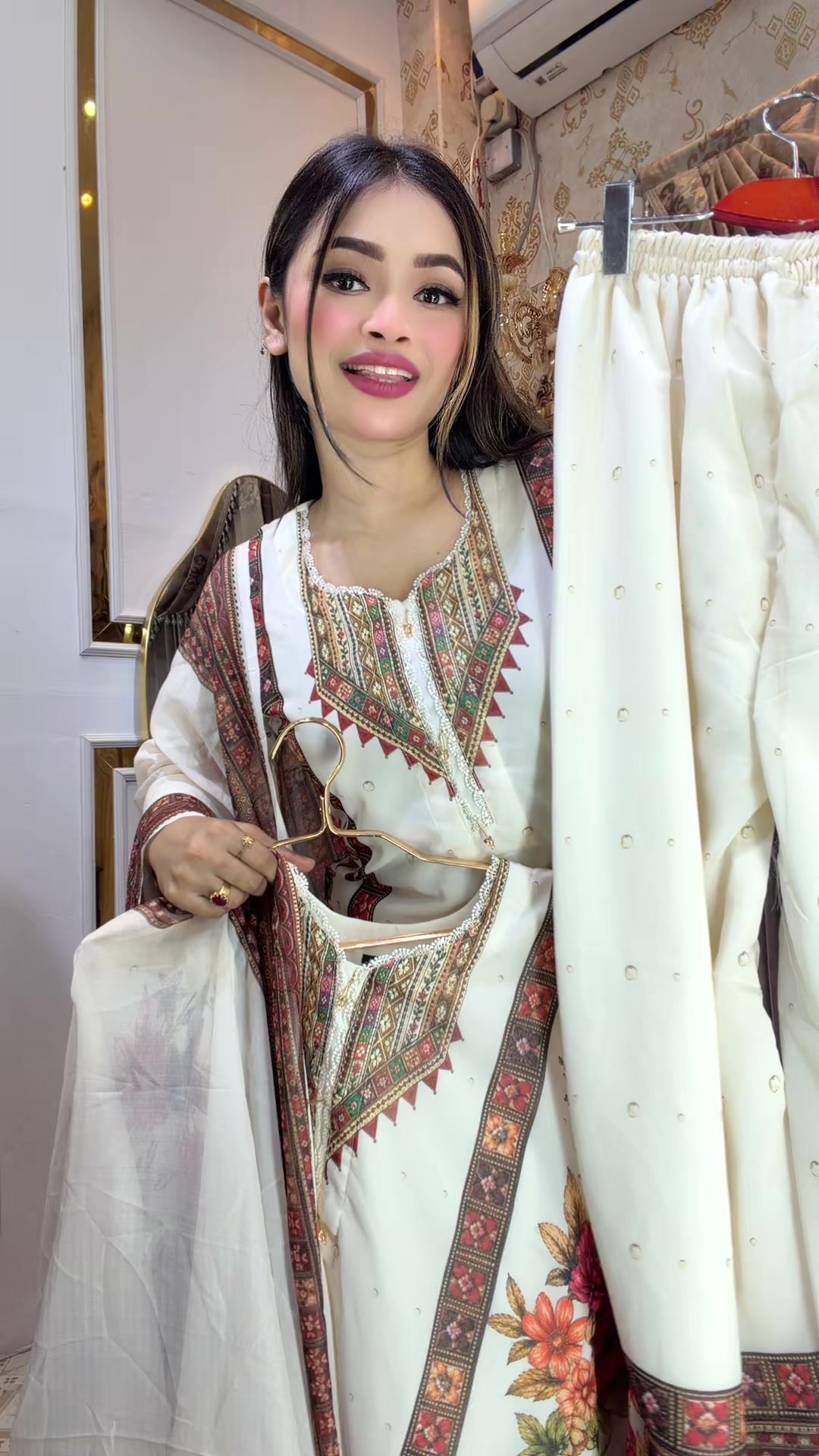 @Nusrat jahan