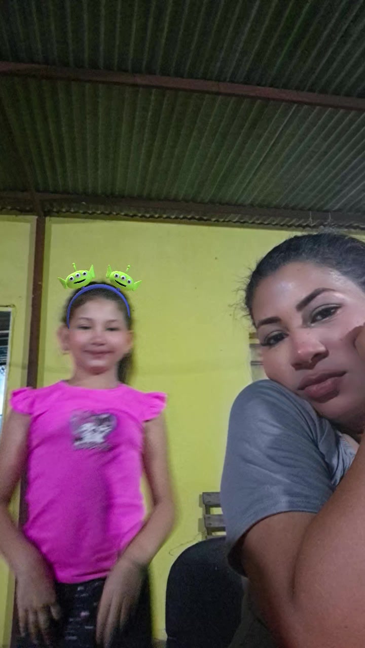 @yannise gomez