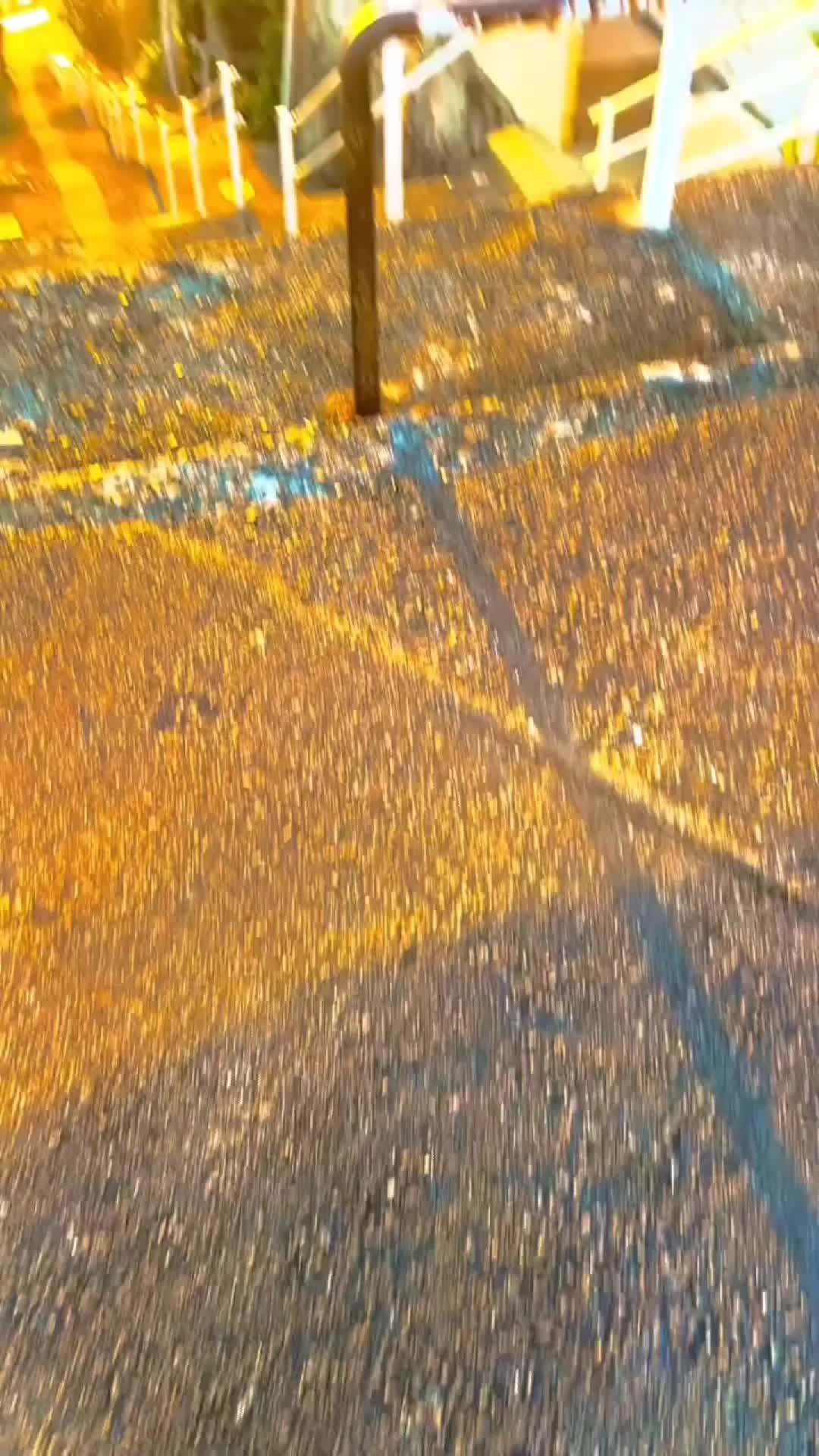 @Kazee