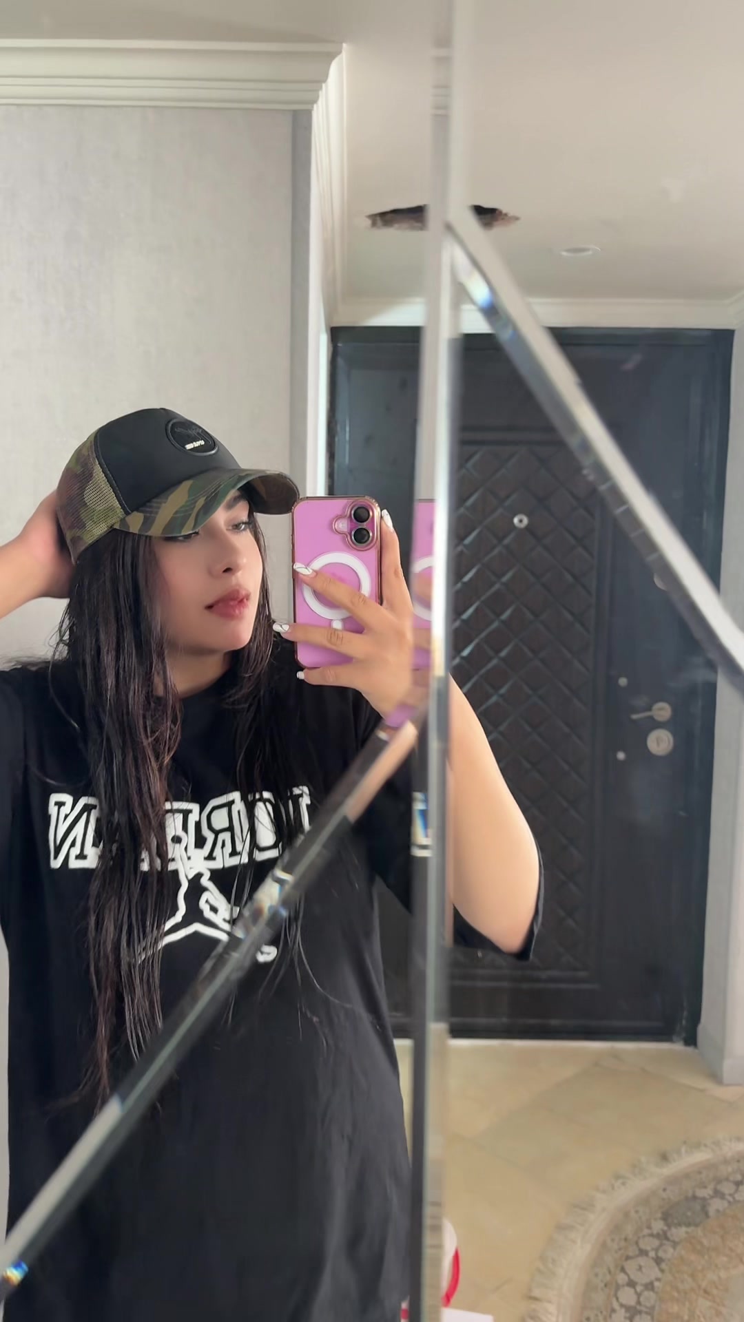 @Soorina_pr