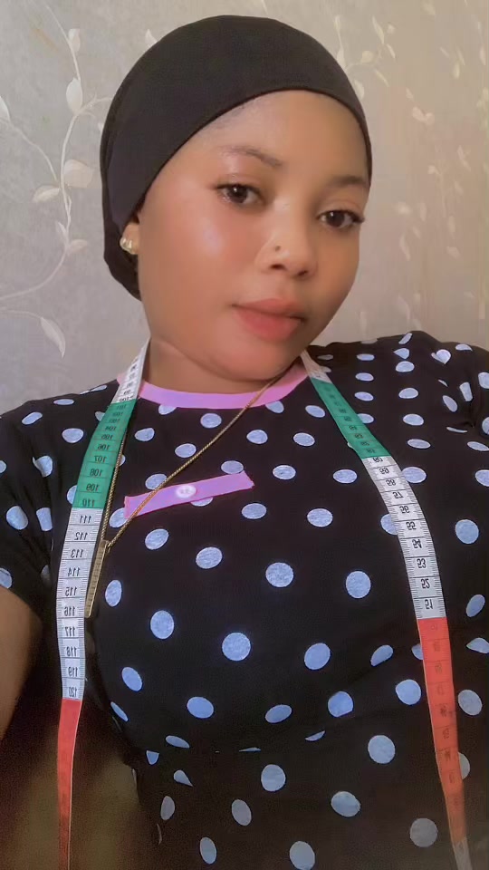 @Ashabiade🧵🪡✂️