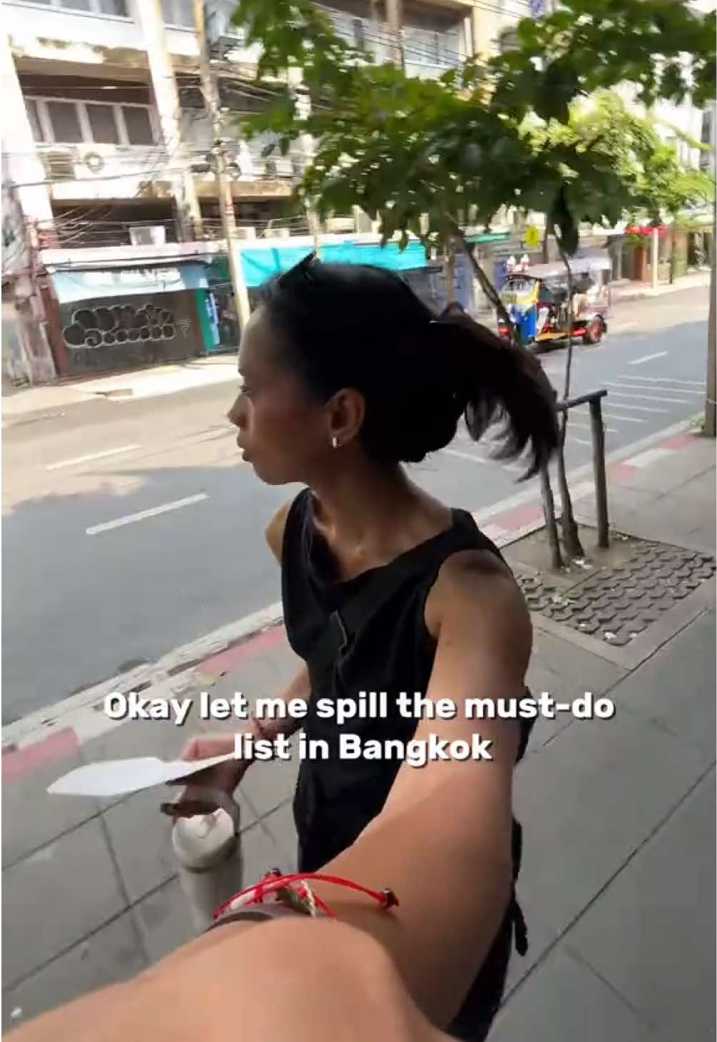 @Nadia |Budget traveler