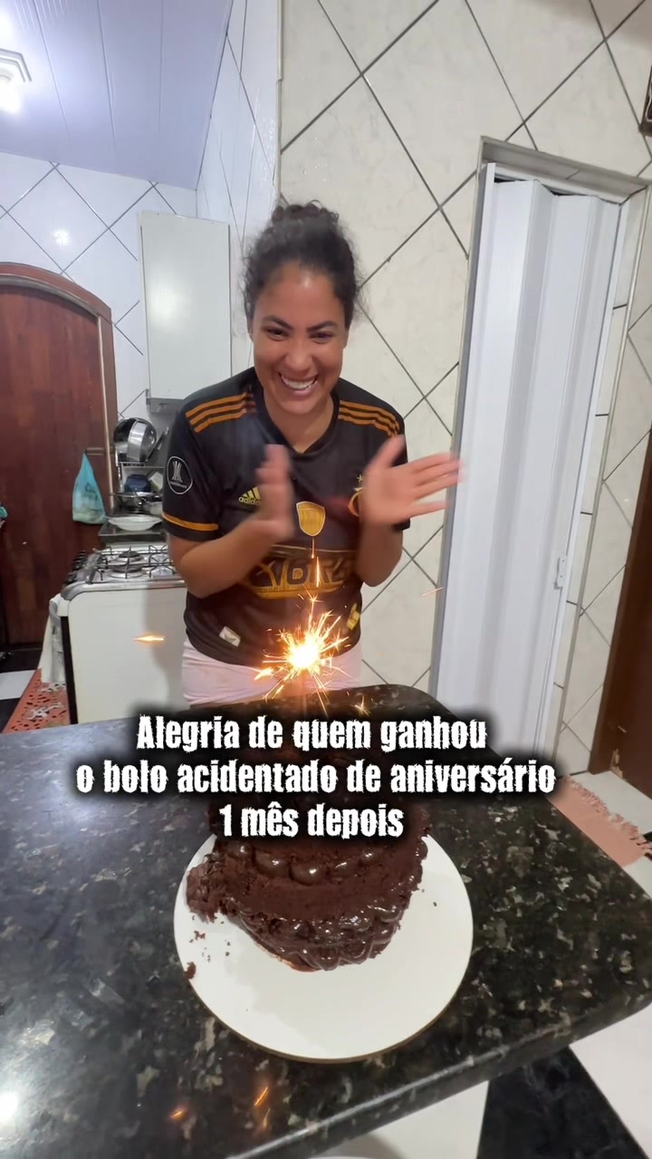 @ale_neves_oficial