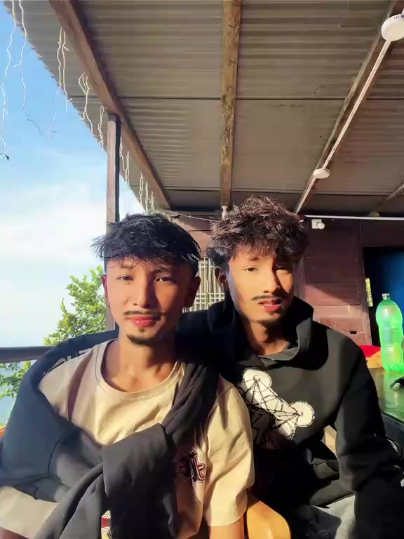 @Alex jong thakuri❤️