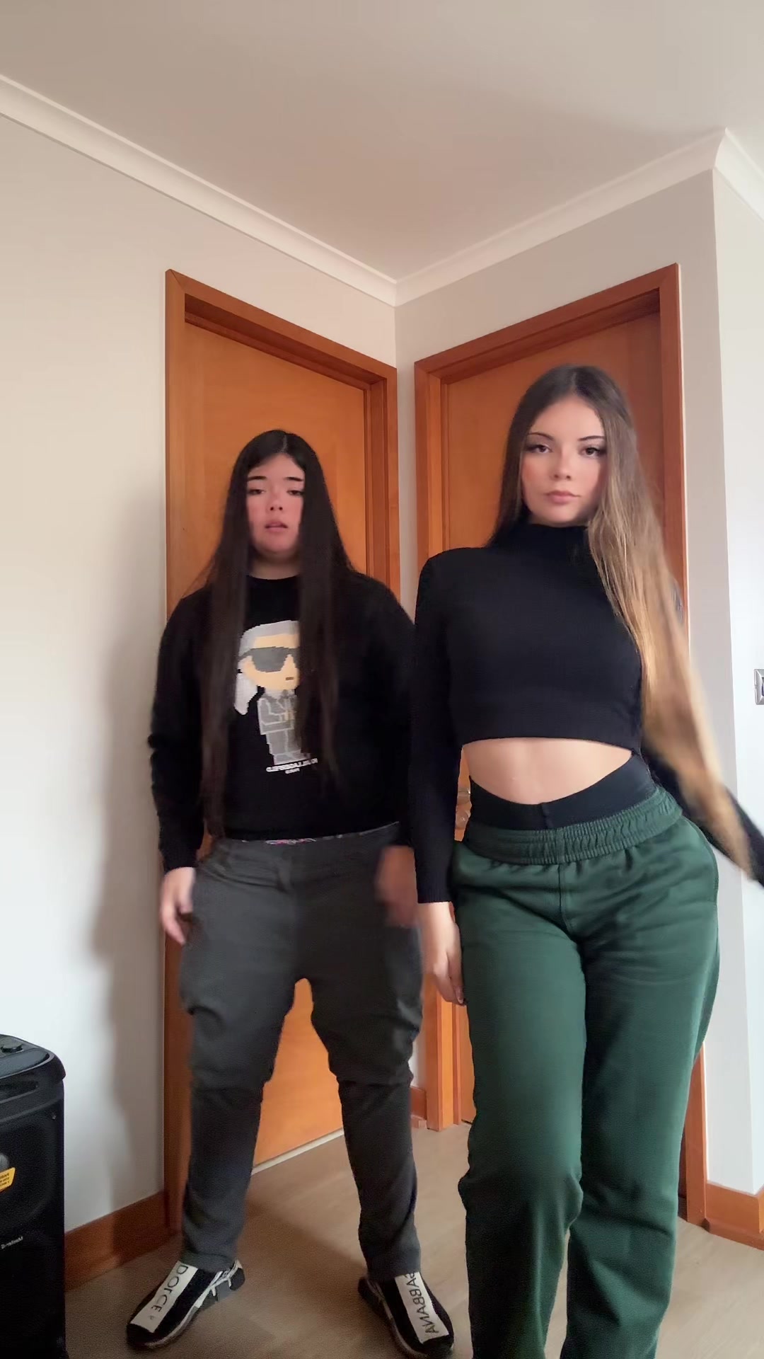 @consstanzav.zz