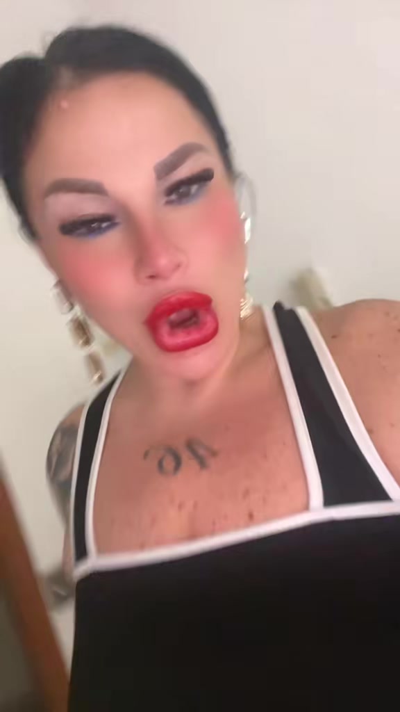 @luciadorsi842