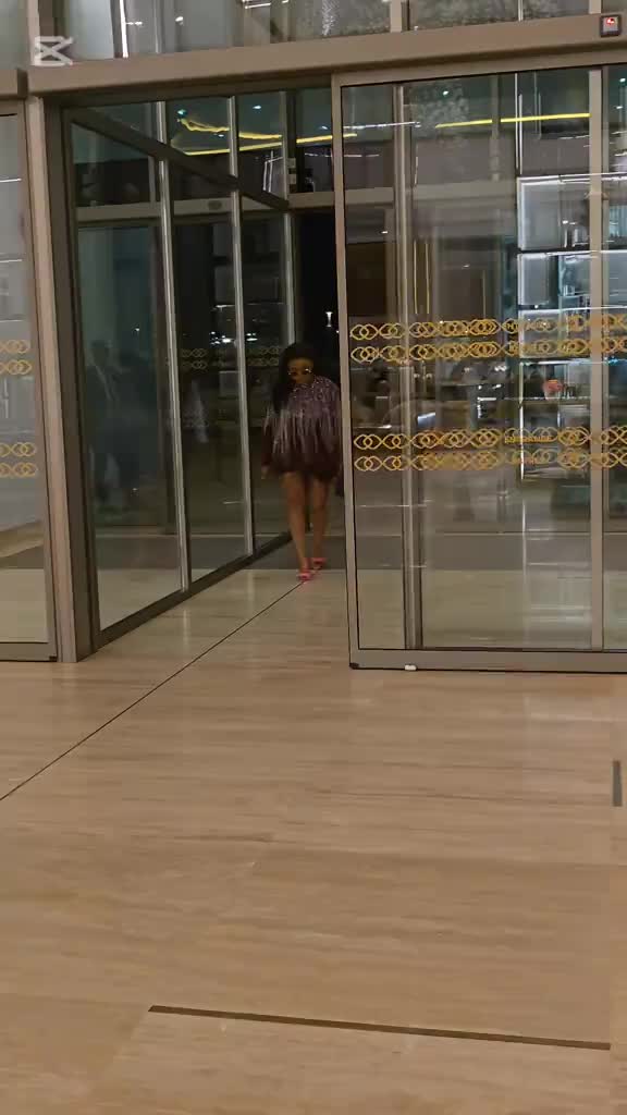 @Anikkyz
