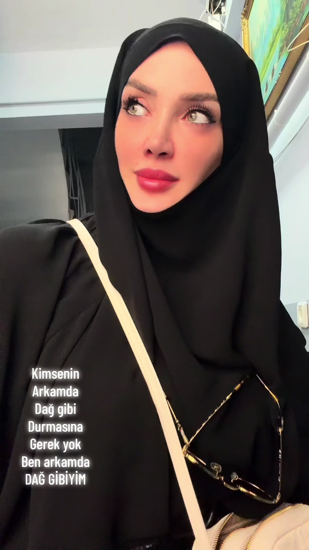 @Büşra Irem Tirindaz
