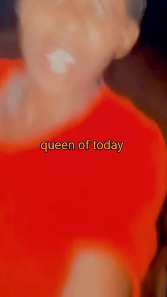 @Queen 👑 of today carol