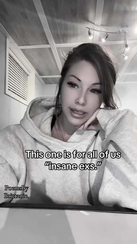 @brittanielennie