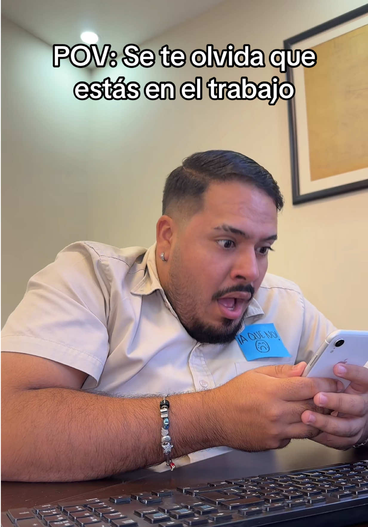 @H&eacute;ctor Am&eacute;zquita