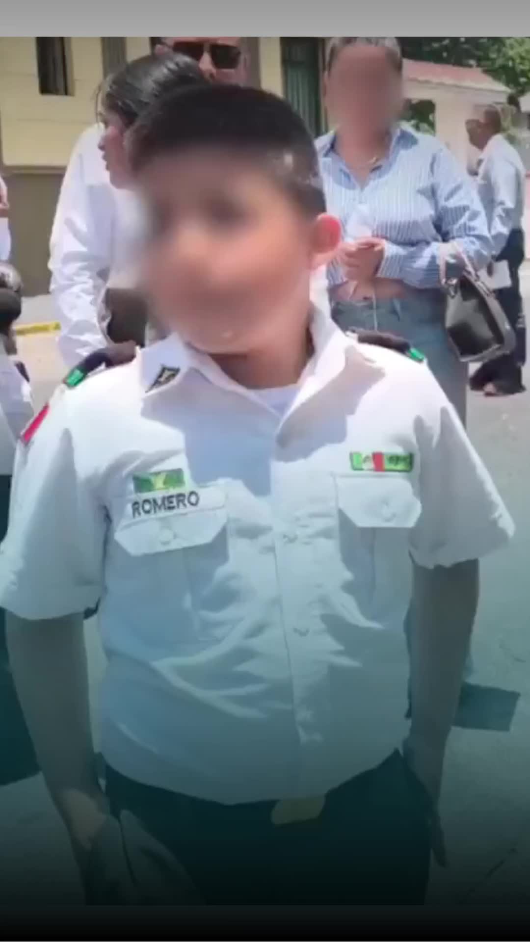 @Entre l&iacute;neas