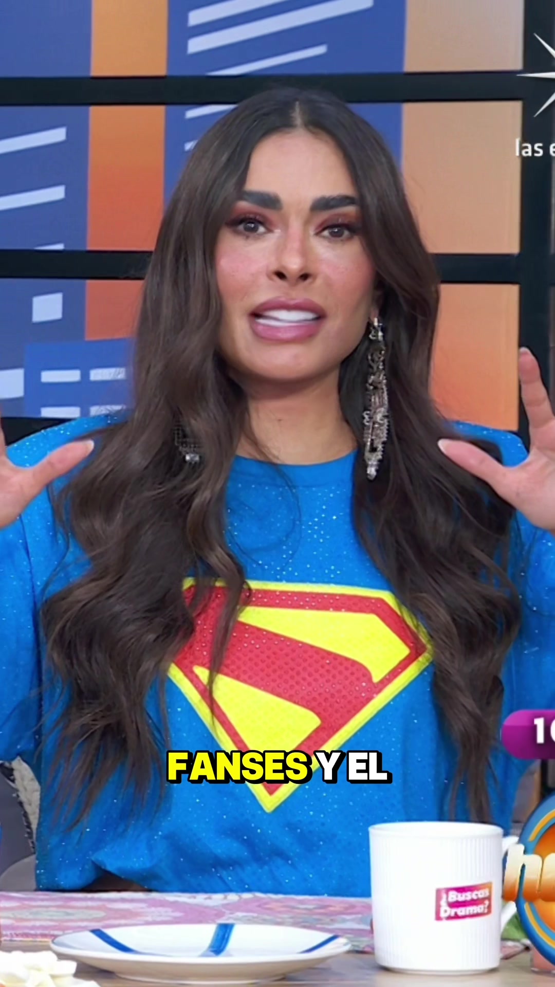 @HOY