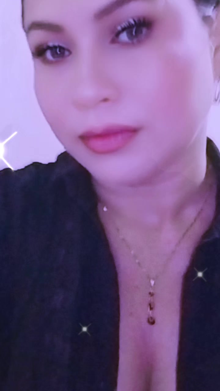 @Maria Velasquez