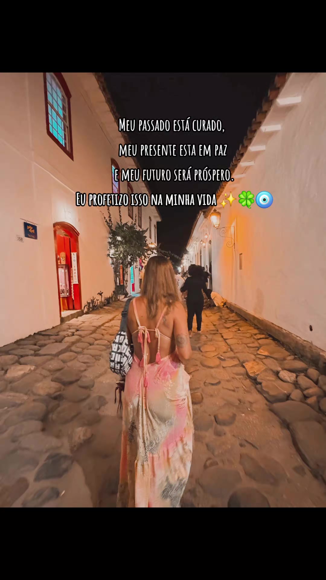 @Isabella Diniz