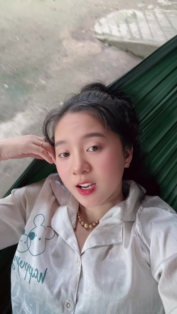 @B&eacute; Thơ 💌