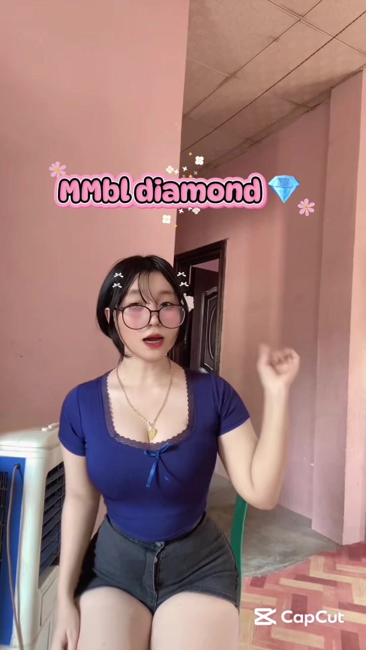 @<3