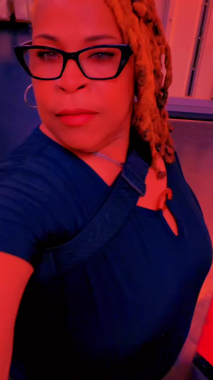 @SweetRose silverback Dee  ❌ 🐓
