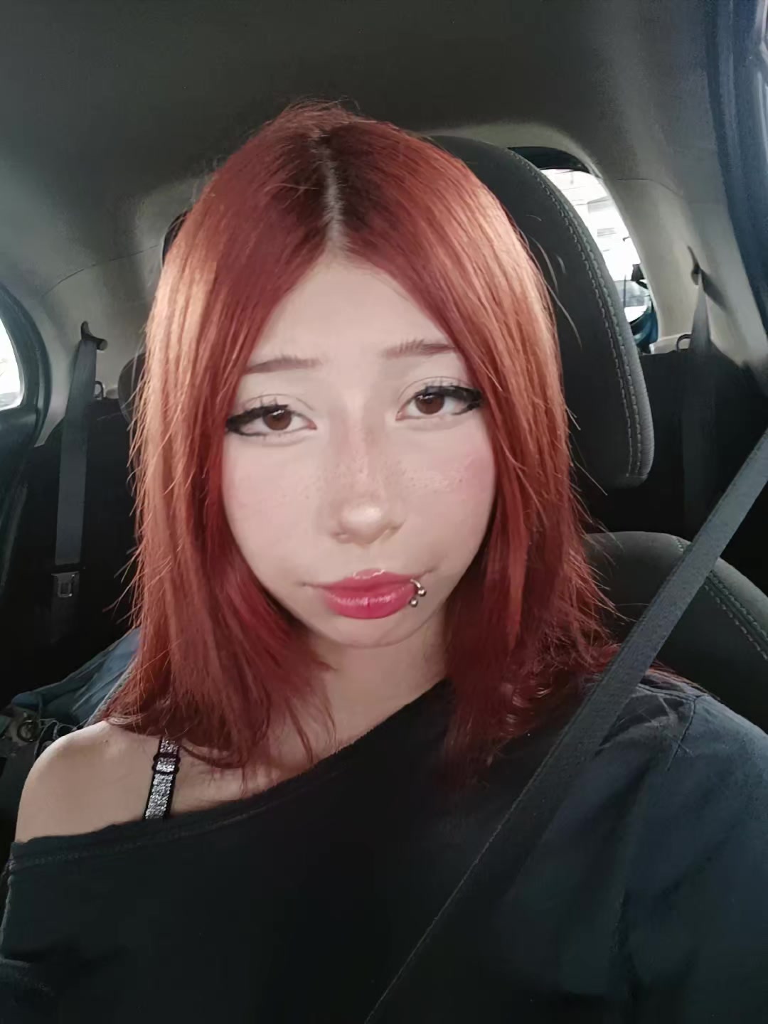 @vivi