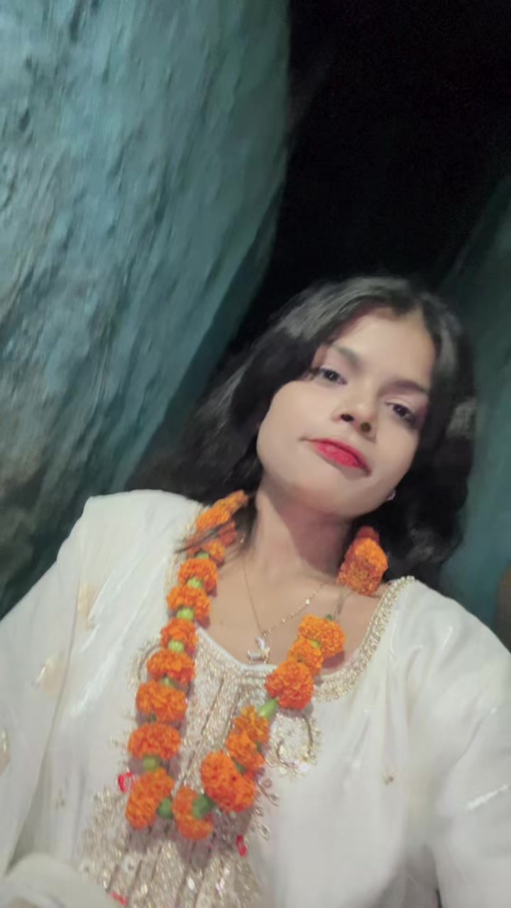 @💫Yadav_Queen💫