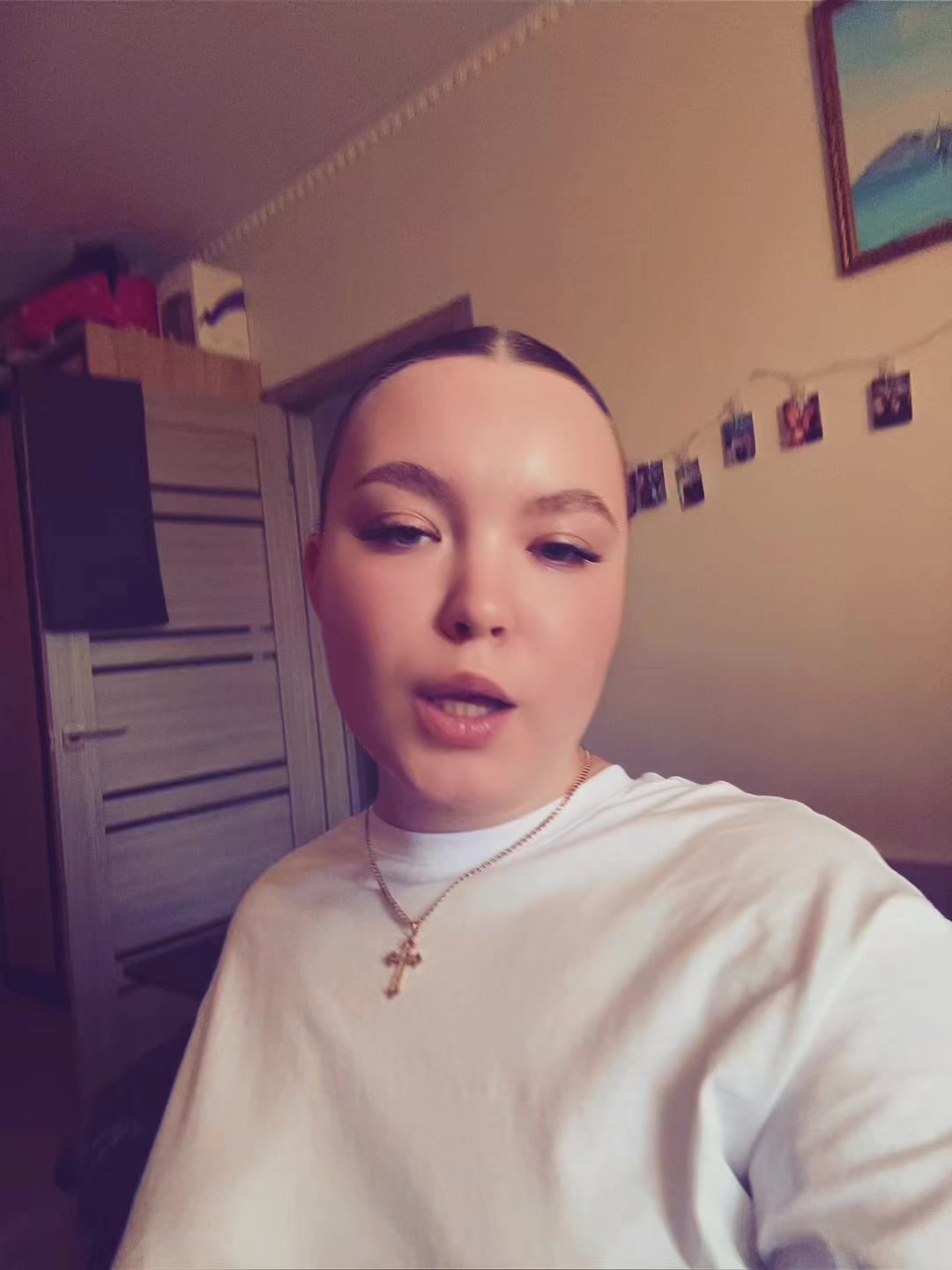 @viks_lips