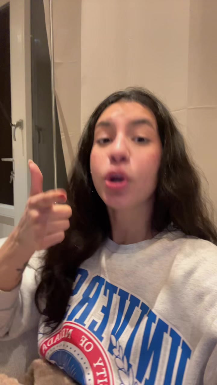 @emilybolivars