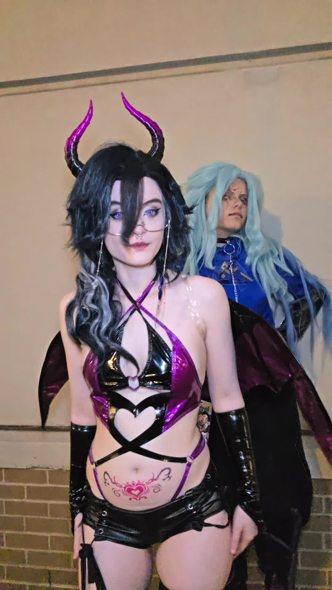 @Trashshark_cosplay 🔜 Awa