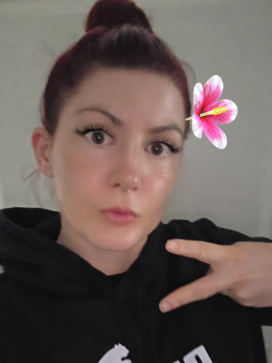 @🐝💪Kati Barbella