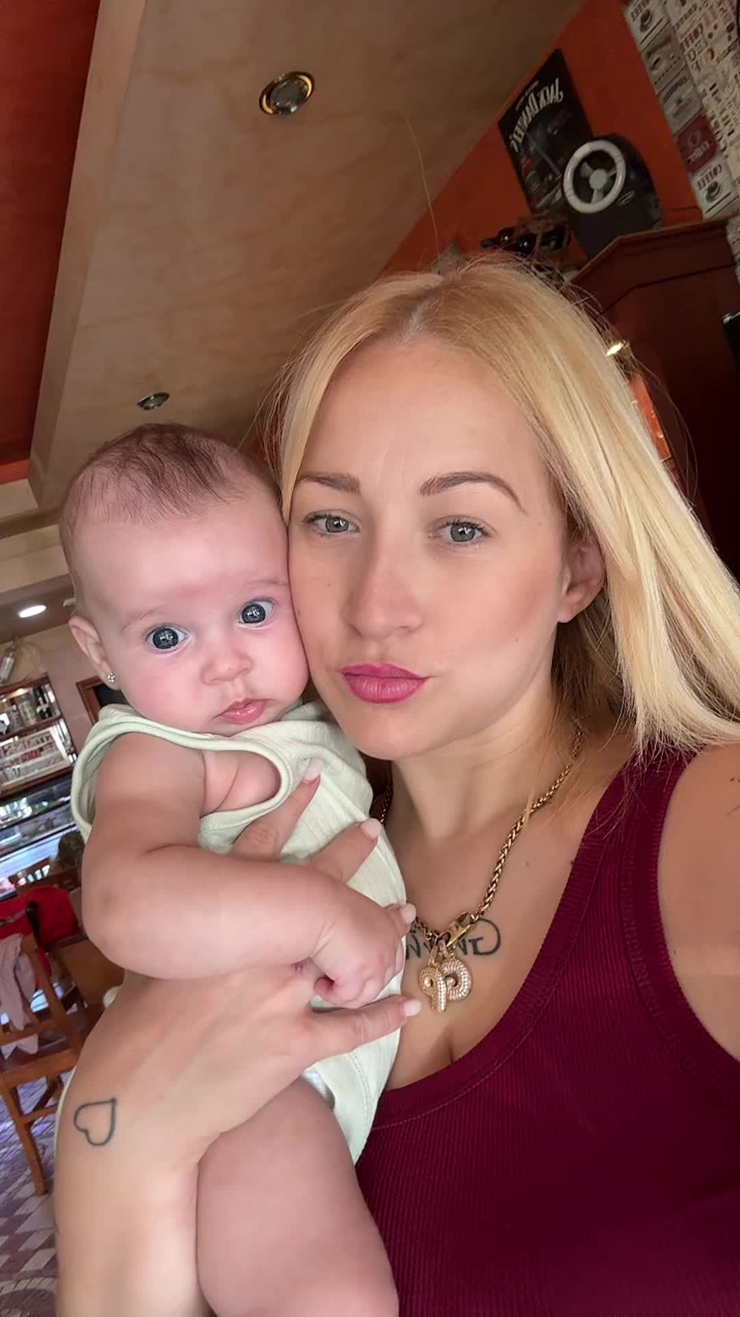 @Jennifer🌶️
