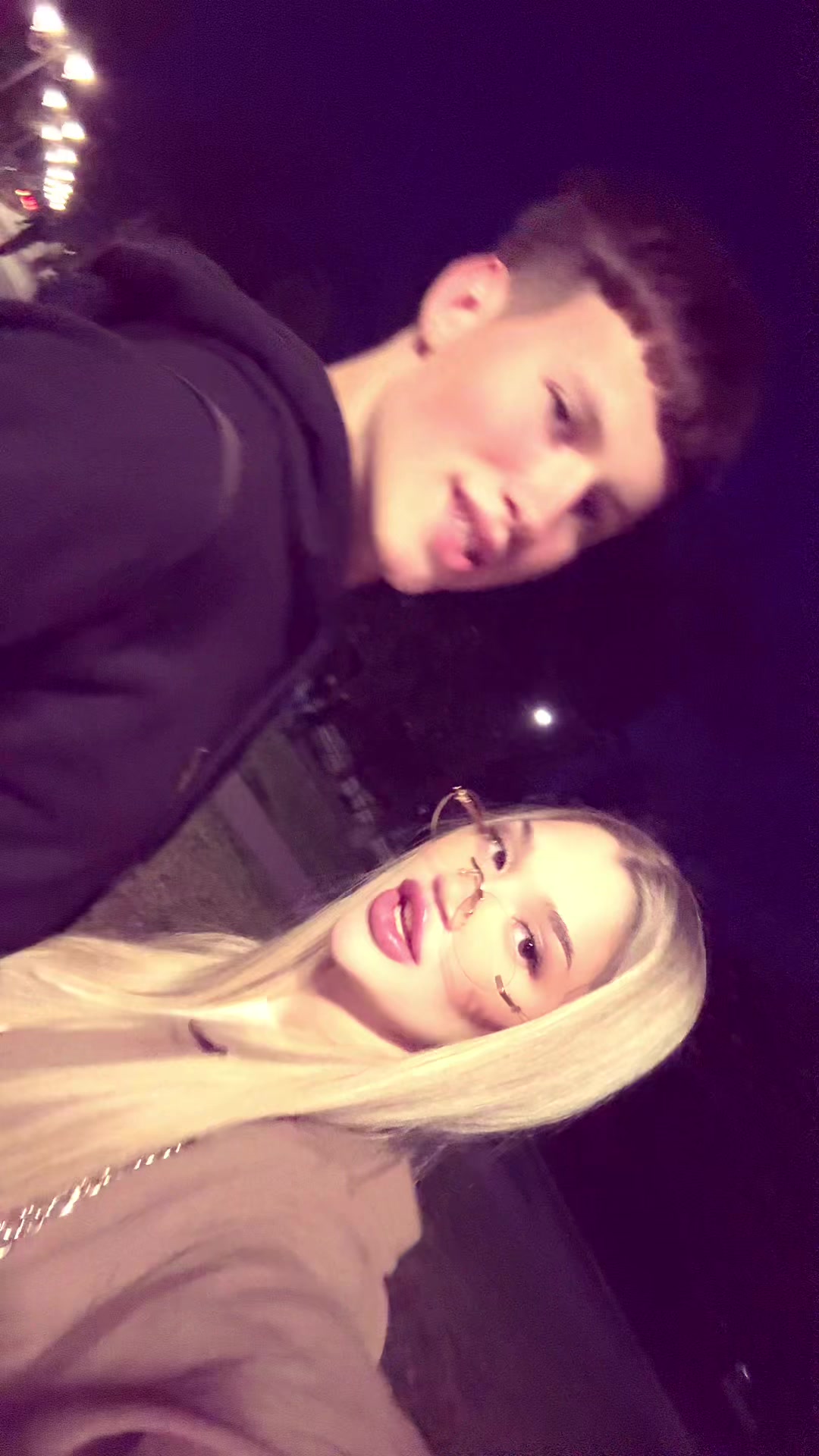 @_.st._angelina_
