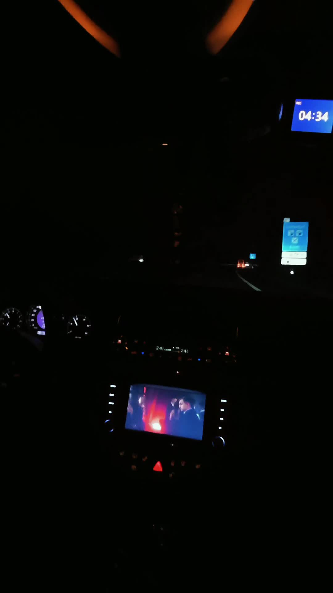 @Mercedes Benz