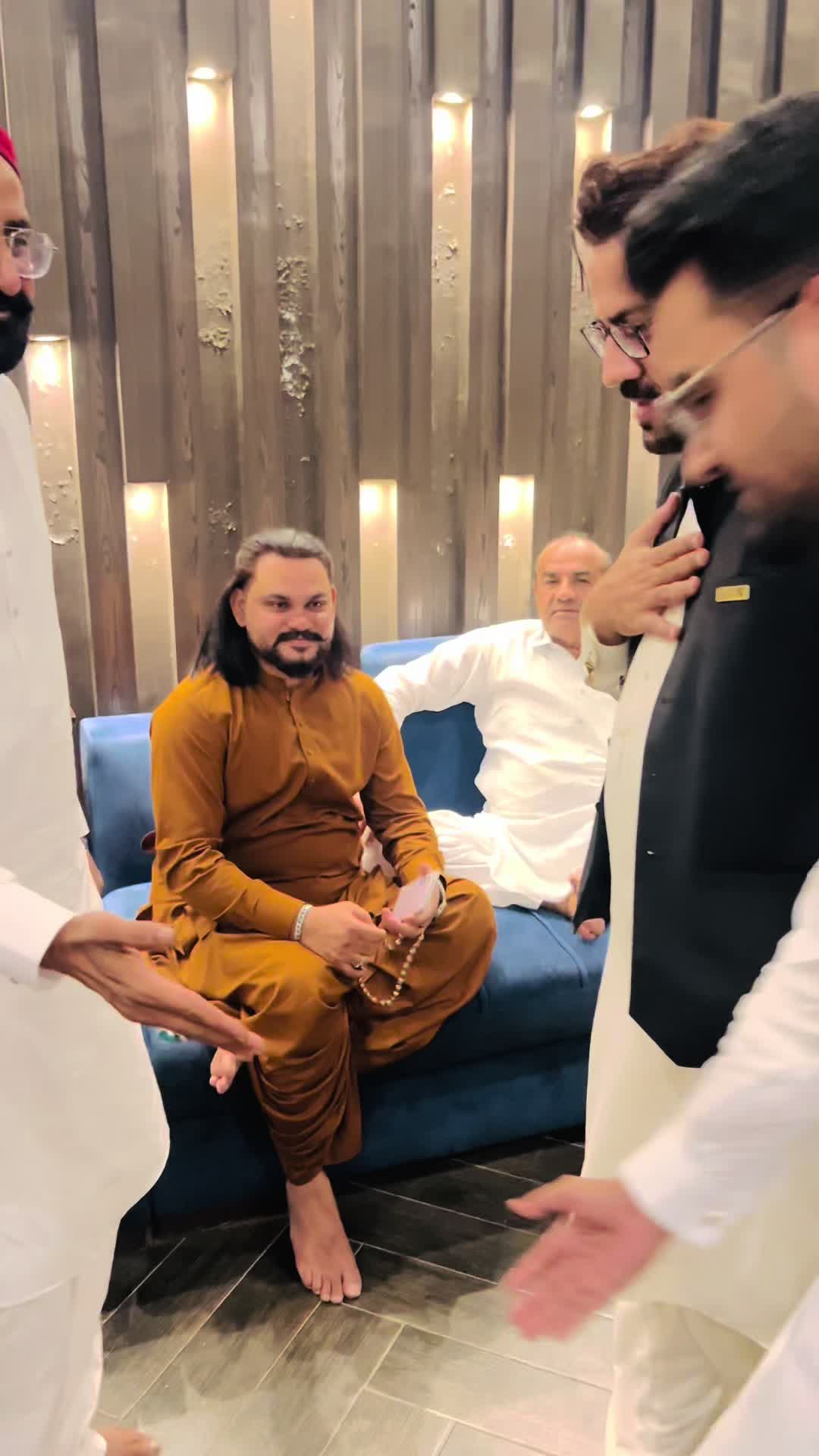 @Malik Huzaifa Zafar (Official)